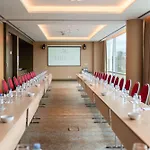 Hilton Pilar